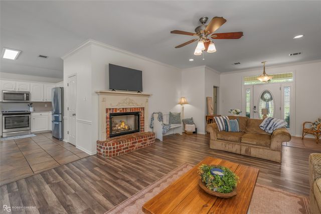 118 Pebble Beach Drive, Benton, LA 71006