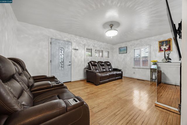 205 John Gildi Ave, Antioch, CA 94509