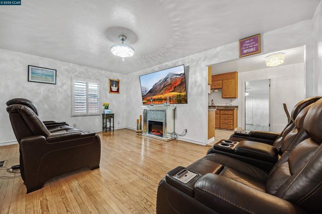 205 John Gildi Ave, Antioch, CA 94509