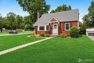 319 Edgeworth Street, Middlesex, NJ 08846
