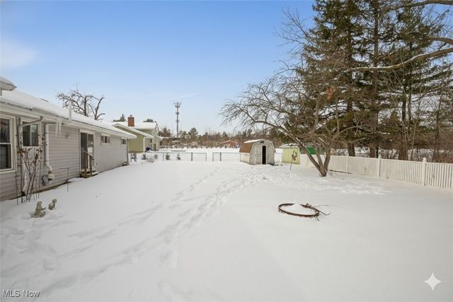 15446 Drake Road, Strongsville, OH 44136