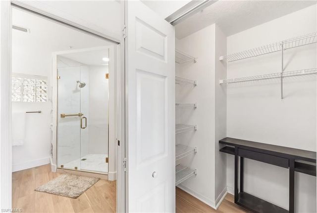 6930 Huntington Lakes CIR 203, Naples, FL 34119