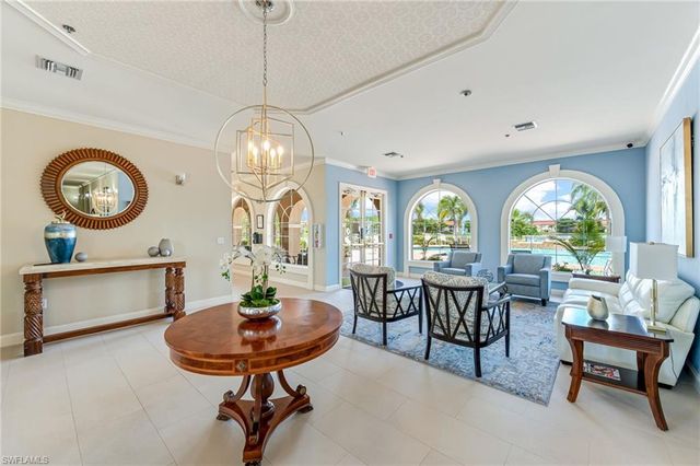 6930 Huntington Lakes CIR 203, Naples, FL 34119