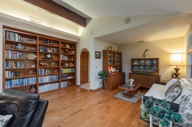 4460 Fawn St, Shingle Springs, CA 95682