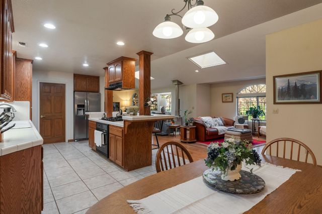 4460 Fawn St, Shingle Springs, CA 95682