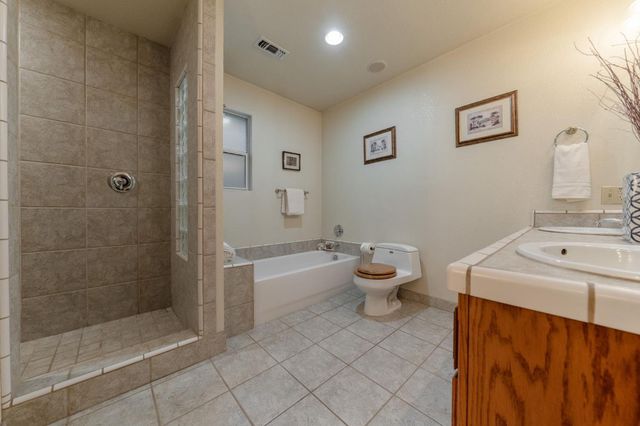 4460 Fawn St, Shingle Springs, CA 95682