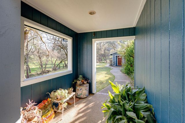 4460 Fawn St, Shingle Springs, CA 95682