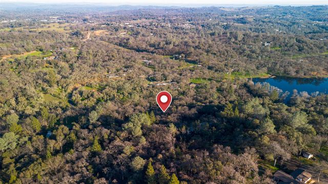 4460 Fawn St, Shingle Springs, CA 95682