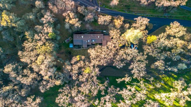 4460 Fawn St, Shingle Springs, CA 95682