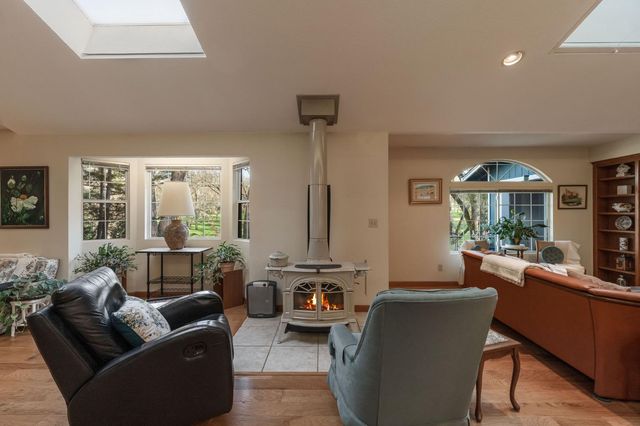 4460 Fawn St, Shingle Springs, CA 95682