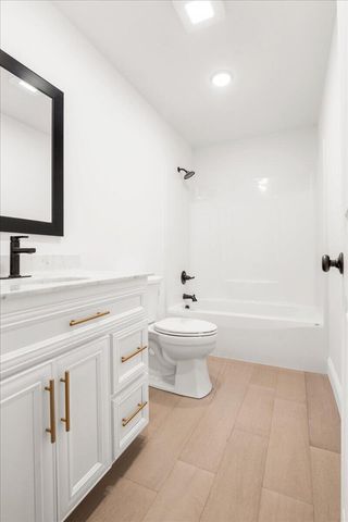 85 Queens Drive, East Bernstadt, KY 40729