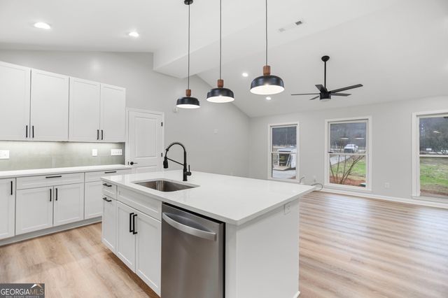 335 Harris Road, Fayetteville, GA 30215