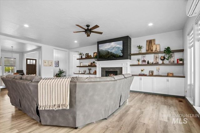 5345 S Mesa Trail Way, Meridian, ID 83642