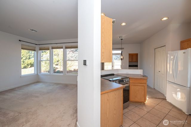 800 SE Parkside Place, College Place, WA 99324