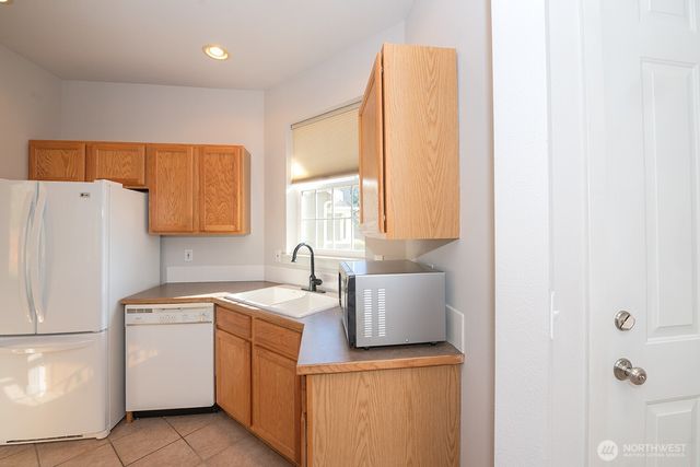 800 SE Parkside Place, College Place, WA 99324