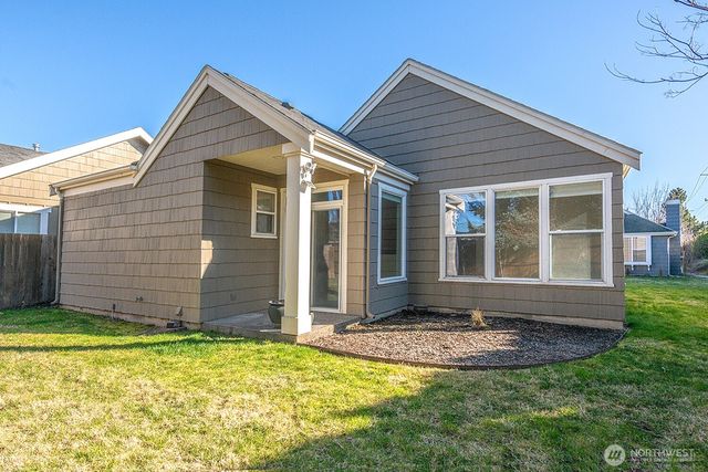 800 SE Parkside Place, College Place, WA 99324