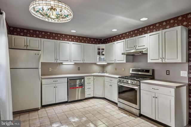 130 E EVESHAM AVE, Magnolia, NJ 08049