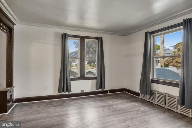 130 E EVESHAM AVE, Magnolia, NJ 08049