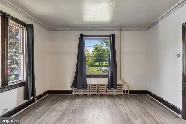 130 E EVESHAM AVE, Magnolia, NJ 08049