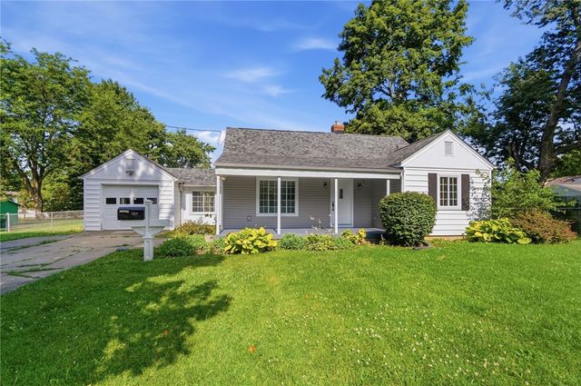 239 S Pleasant Street, Enon Vlg, OH 45323