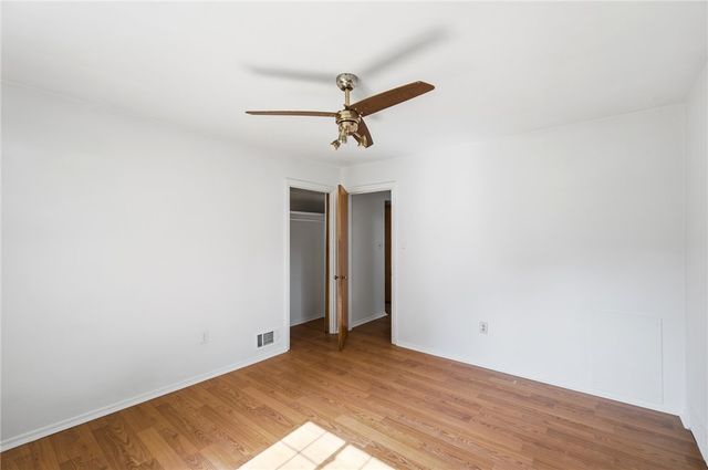 239 S Pleasant Street, Enon Vlg, OH 45323