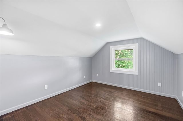 239 S Pleasant Street, Enon Vlg, OH 45323