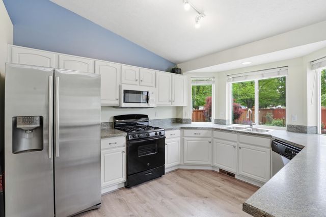 23918 E Maxwell Dr, Liberty Lake, WA 99019