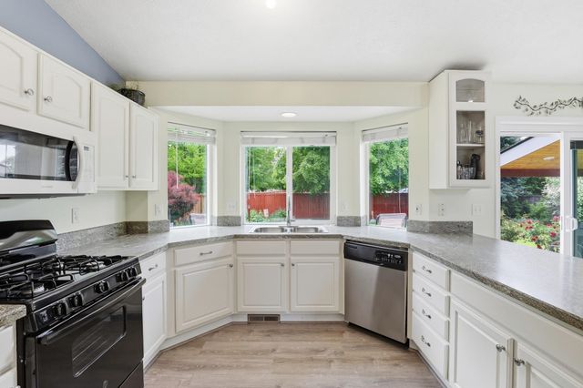 23918 E Maxwell Dr, Liberty Lake, WA 99019