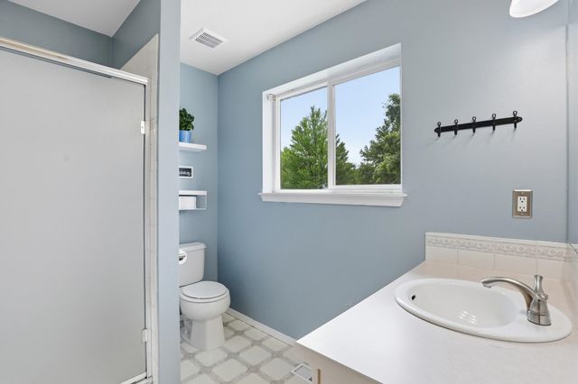 23918 E Maxwell Dr, Liberty Lake, WA 99019