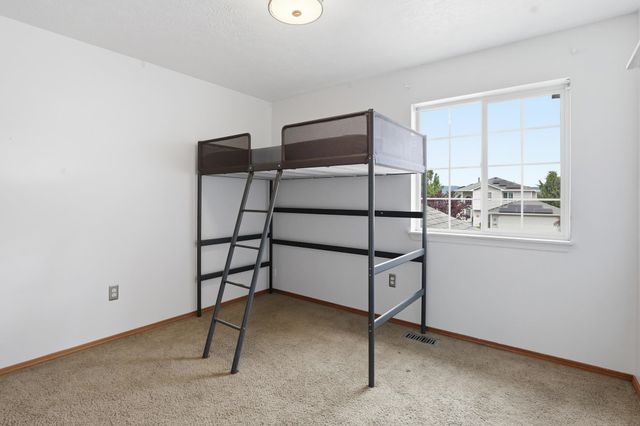 23918 E Maxwell Dr, Liberty Lake, WA 99019