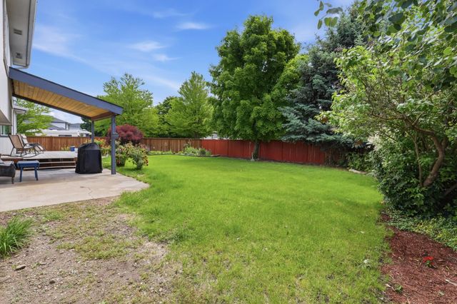 23918 E Maxwell Dr, Liberty Lake, WA 99019