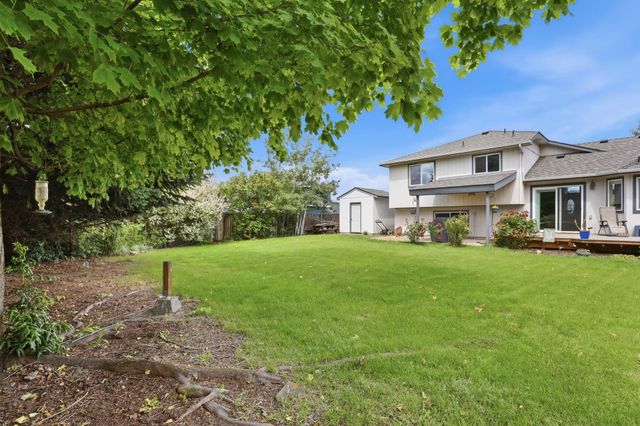 23918 E Maxwell Dr, Liberty Lake, WA 99019