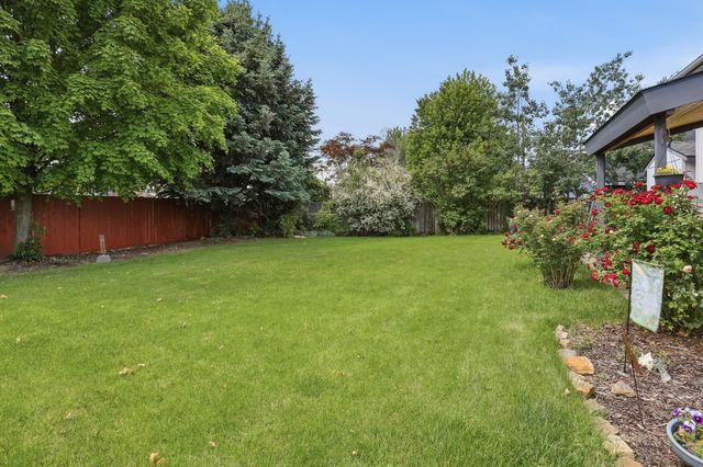 23918 E Maxwell Dr, Liberty Lake, WA 99019