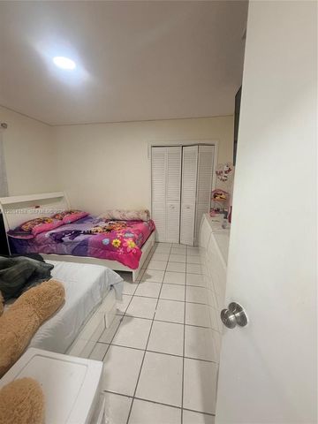 3821 SW 89th Court front, Miami, FL 33165