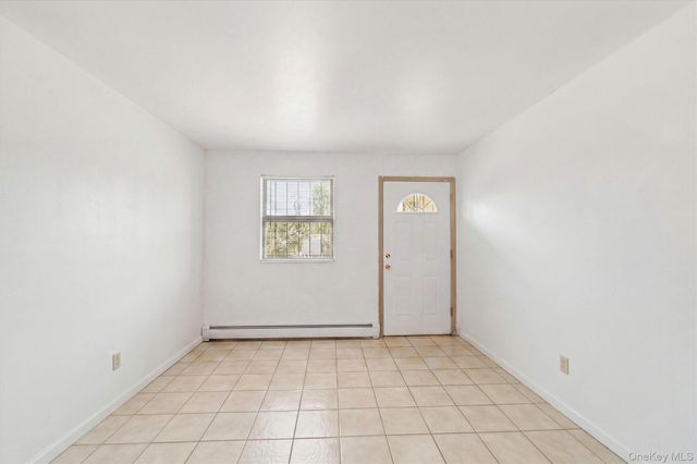 820 Leland Avenue 13A, Bronx, NY 10473