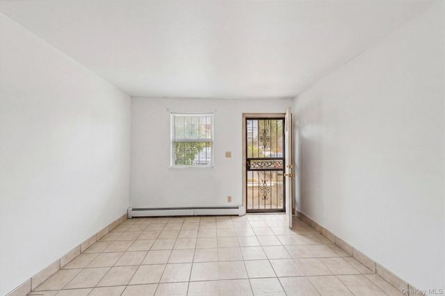 820 Leland Avenue 13A, Bronx, NY 10473
