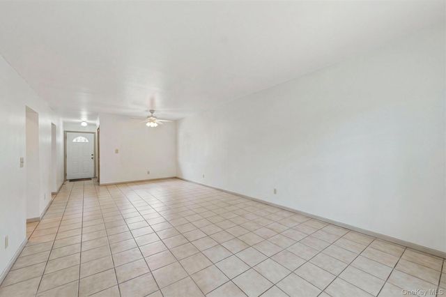 820 Leland Avenue 13A, Bronx, NY 10473