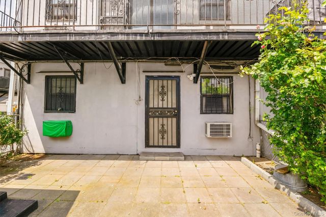 820 Leland Avenue 13A, Bronx, NY 10473