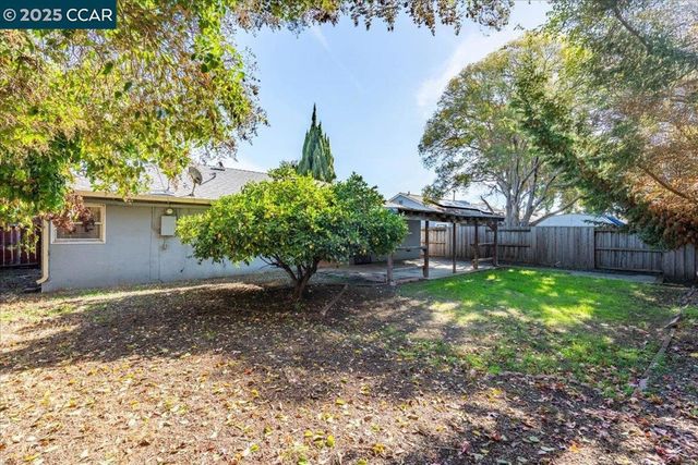 725 Del Norte, Vallejo, CA 94591