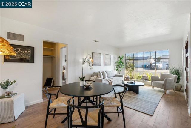 725 Del Norte, Vallejo, CA 94591