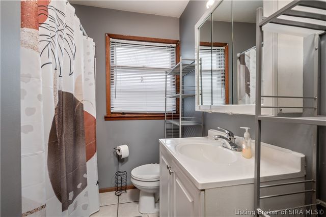 4324 Grantline Road, New Albany, IN 47150