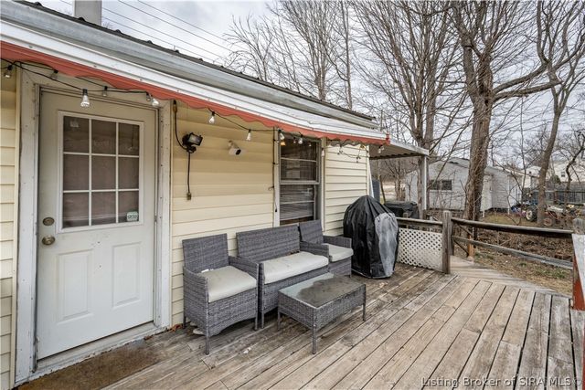 4324 Grantline Road, New Albany, IN 47150