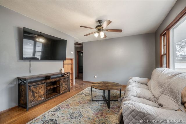 4324 Grantline Road, New Albany, IN 47150