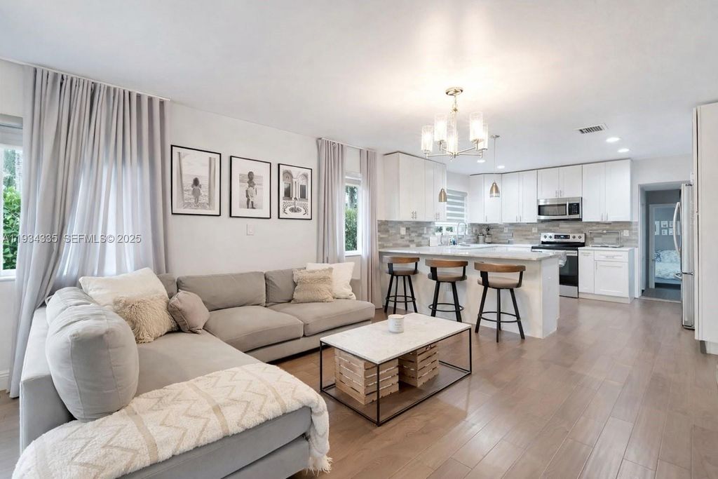 101 NE 104th St, Miami Shores, FL 33138