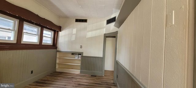 100 N 2ND ST, Millville, NJ 08332