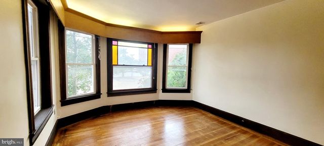 100 N 2ND ST, Millville, NJ 08332