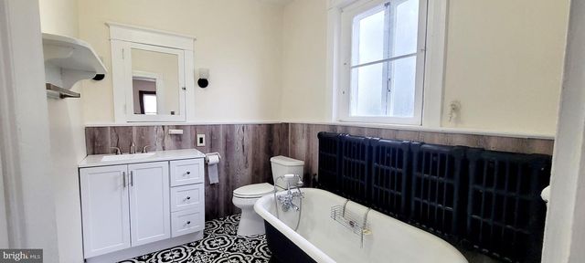100 N 2ND ST, Millville, NJ 08332