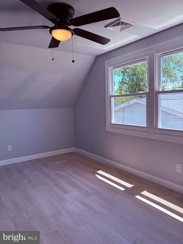 20 MINIATURE LN, Willingboro, NJ 08046