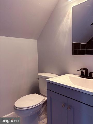 20 MINIATURE LN, Willingboro, NJ 08046