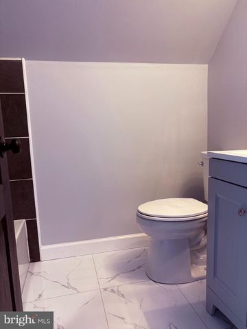 20 MINIATURE LN, Willingboro, NJ 08046